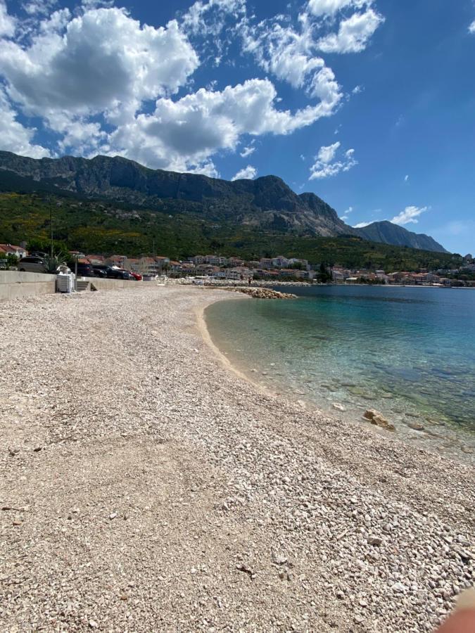 Villa Leo Beach Apartment Подгора Екстер'єр фото